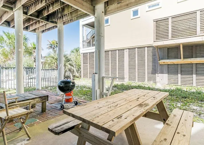 Lyndi Lous House Apartment